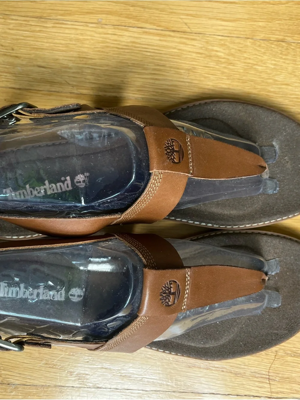 NEW Timberland Women’s Chestnut Brown Leather Thong Sandals